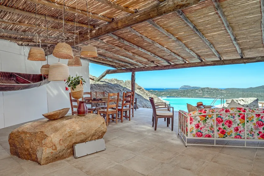 Ferienhaus „Villa Maryna“ mit Meerblick, privater Terrasse, Pool und WLAN - Image 1