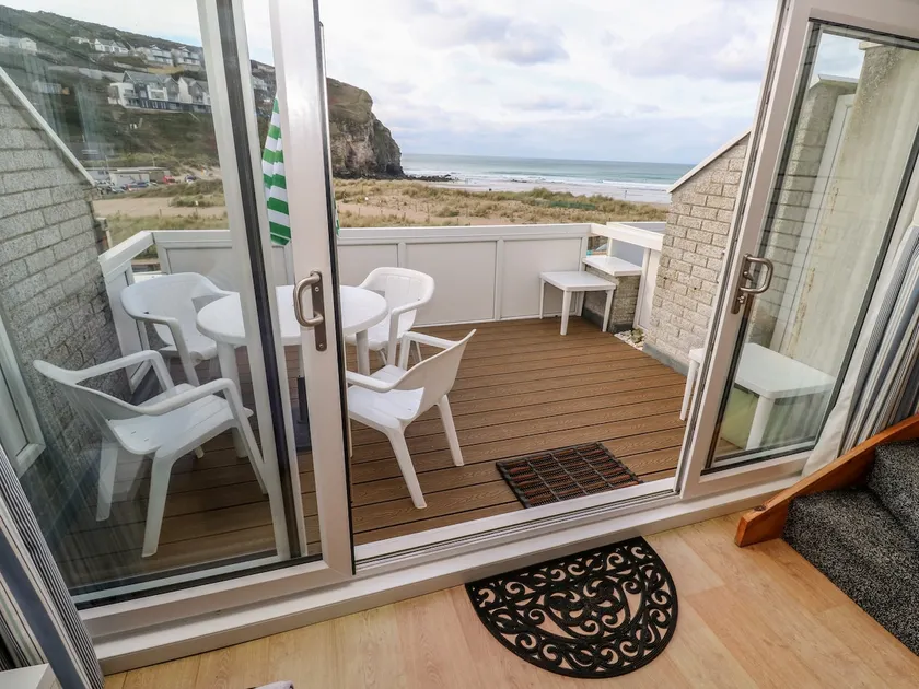 16 Seaspray - Image 1