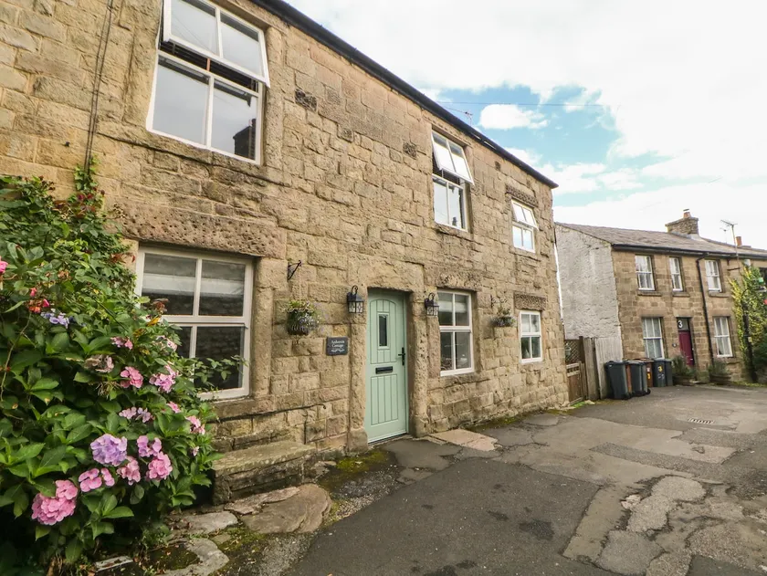 Ardeevin Cottage - Image 1