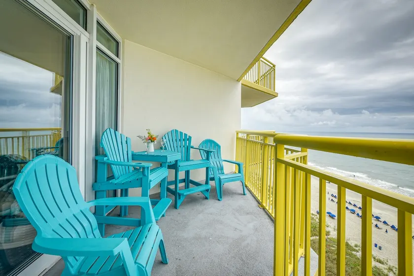 2 Mi to Barefoot Landing: Condo w/ Beach Access! - Image 1