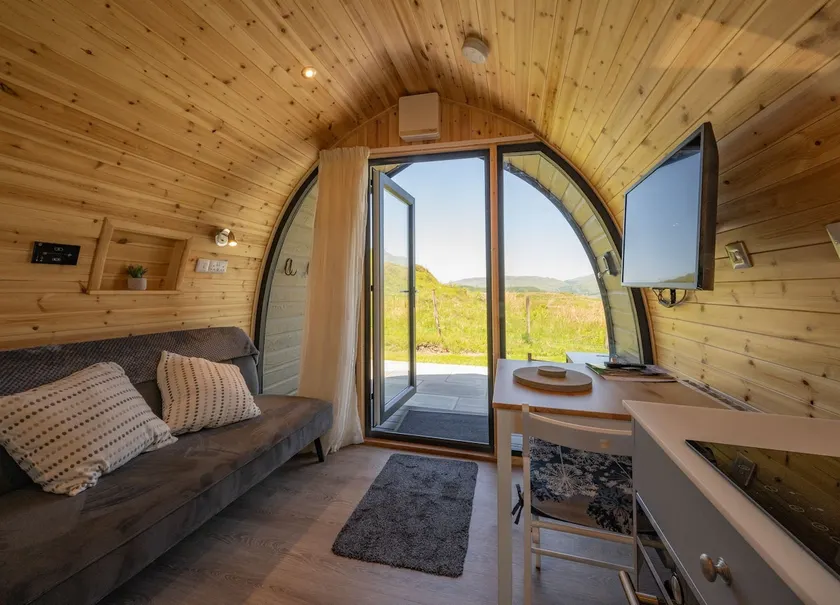 Macree Pod - Image 1