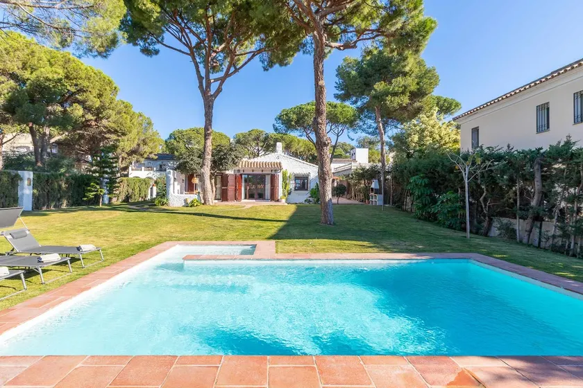Villa Alconada Marbella Beach House - Image 1