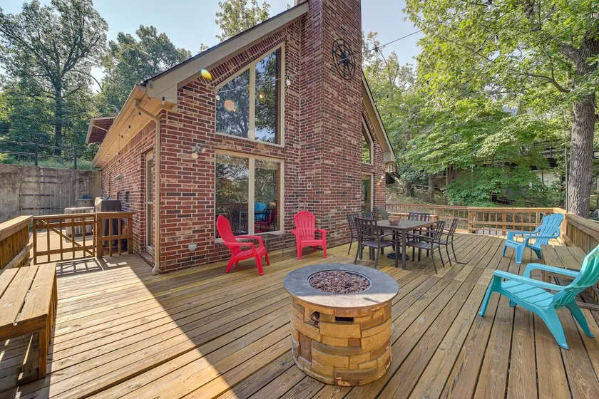 Boat Dock & Fire Pit: Lakefront Paradise in Eucha! - Image 1
