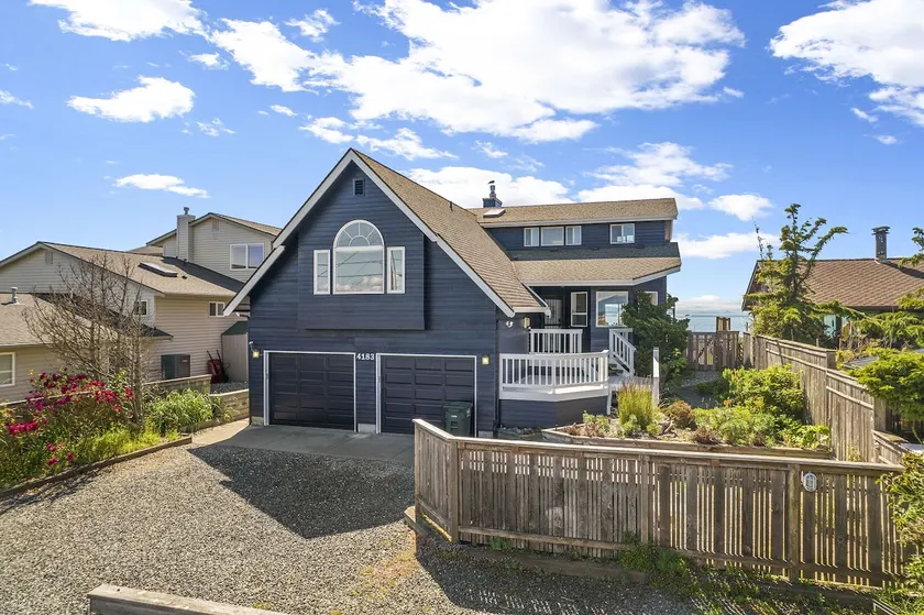 New 6 beds 3 baths beach house in Ferndale, WA - Image 1
