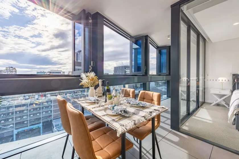 Valley Centre Boutique 2Bed2bath Apt w/Pool + Car - Image 1