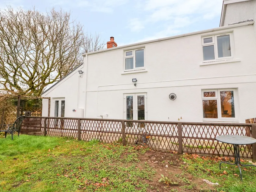 Crooked Hill Cottage - Image 1