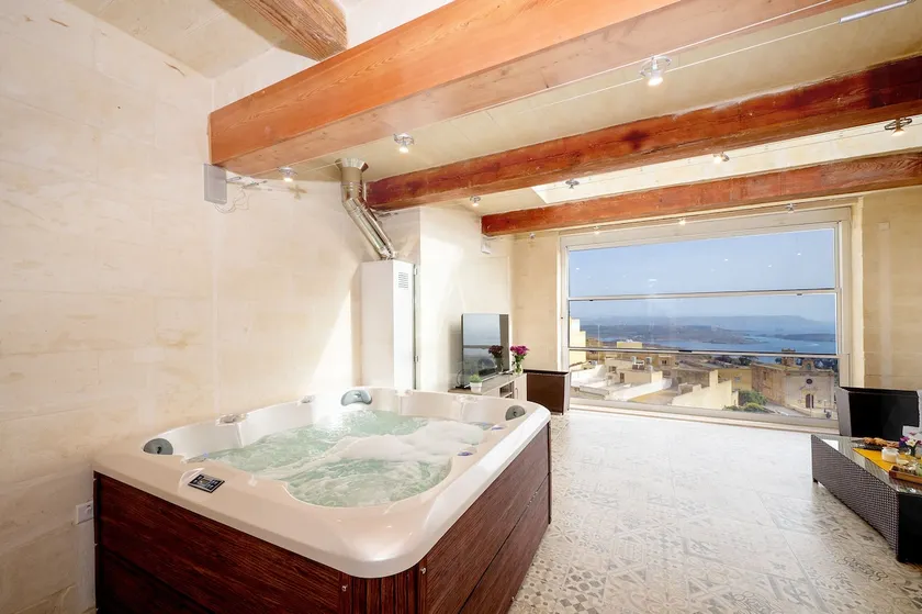 Veduta Holiday Home - Image 1