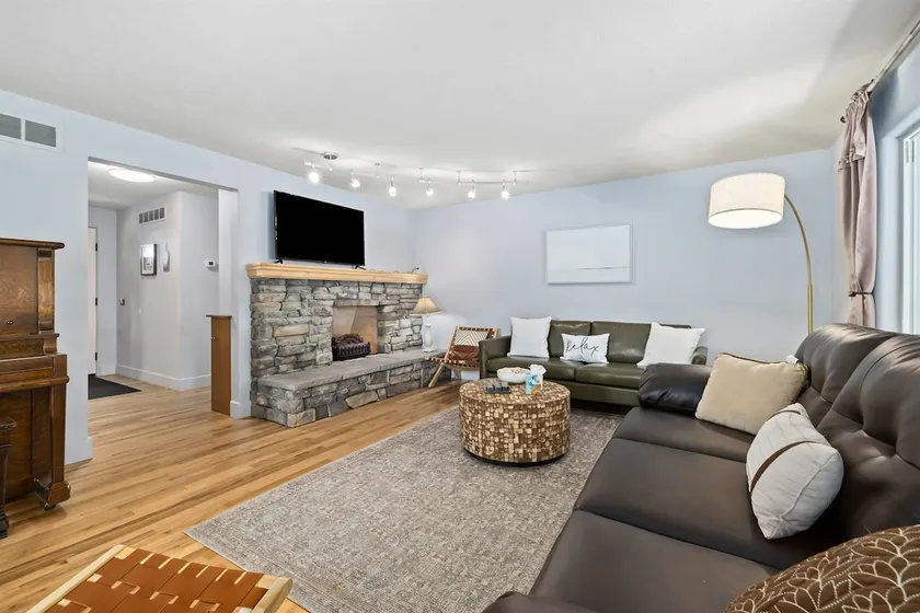 Spacious Midcentury Home | Kid's Secret Hideout - Image 1
