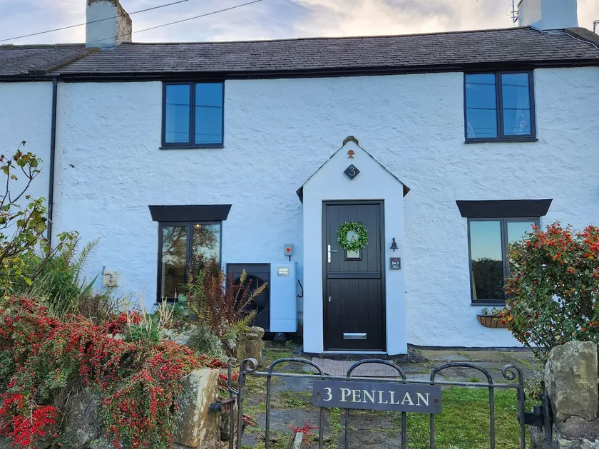 3 Penllan Cottages - Image 1