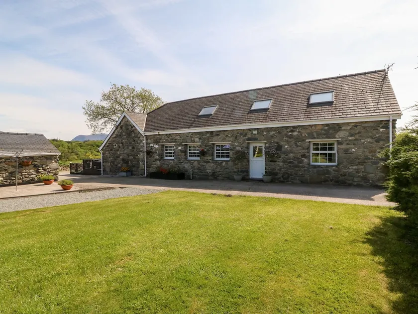 Bodrual Cottage - Image 1