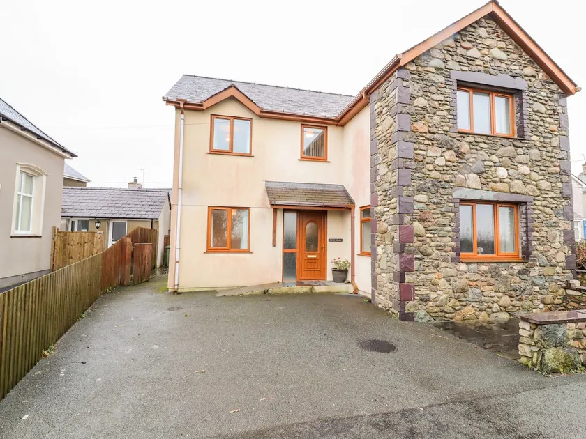 Bryn Seion - Image 1