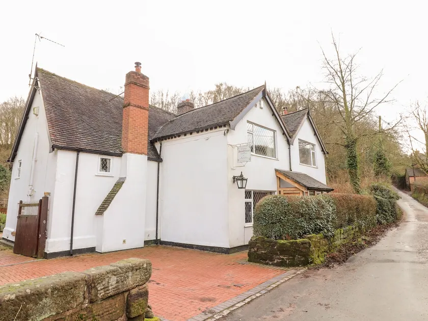 Brook House Eccleshall - Image 1