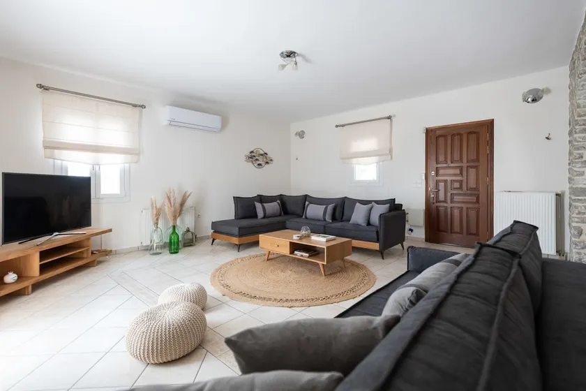 Sun and Salt 3bedroom House - Image 1