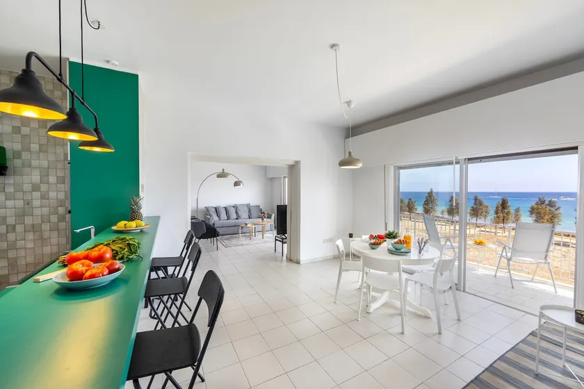 Protaras Beachfront H2O Suite - Image 1