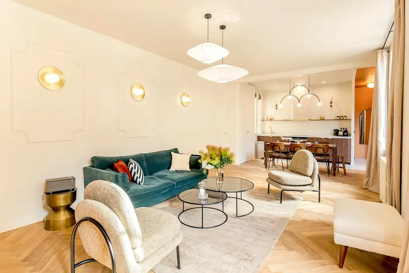 Sentier Art Deco AC. Feydeau by Habitat Parisien - Image 1