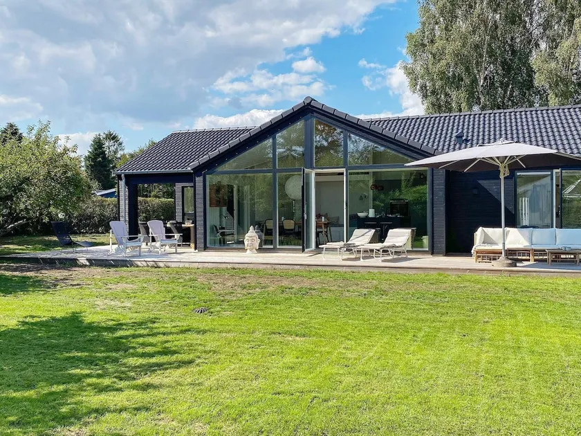 family vacation home in juelsminde - Image 1