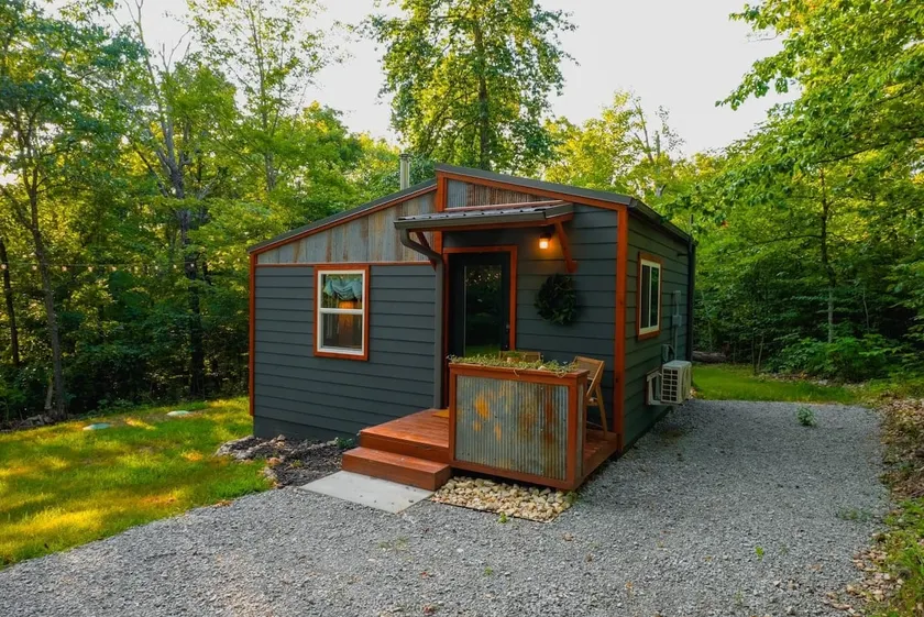 Secluded Ozark Cabin • Fire Pit & (New) Hot Tub - Image 1