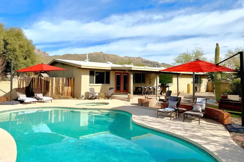 Bear Canyon Estate | Summer Pool, Hot Tub & Views - Image 1