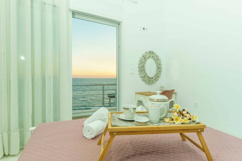 Cocoscape Seaside Suite, With Sea View - Image 1