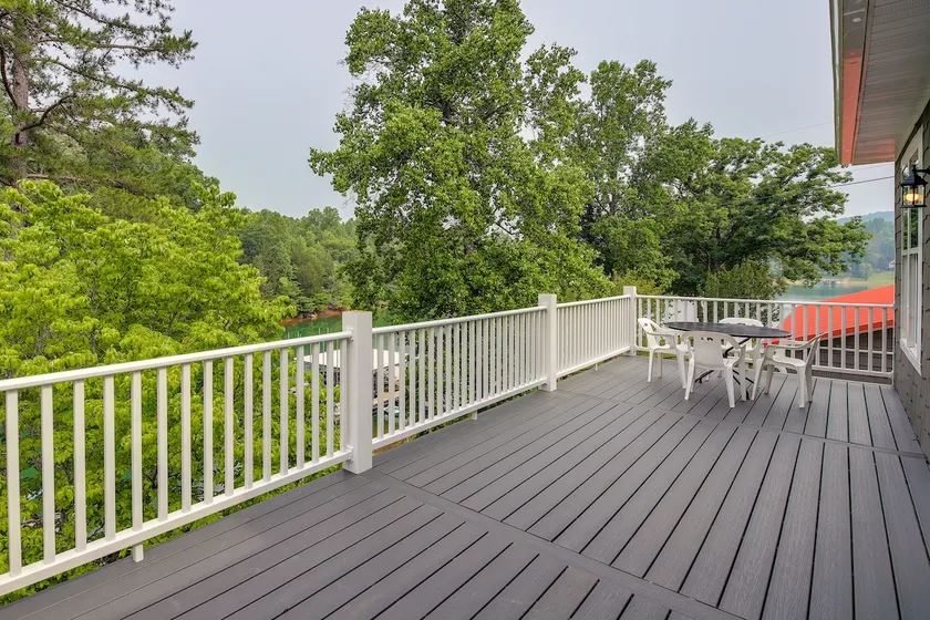 Lakefront Sharps Chapel Retreat w/ Boat Dock! - Image 1