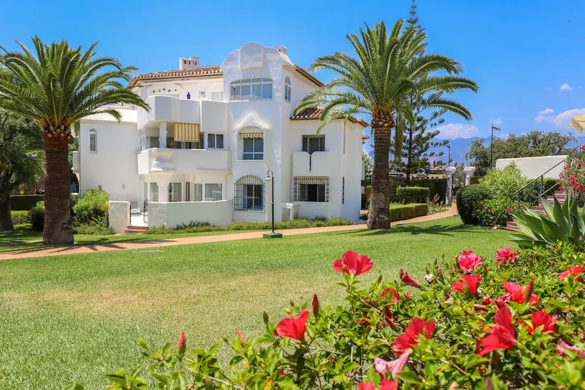 Elviria del Sol ground floor apartment - Image 1