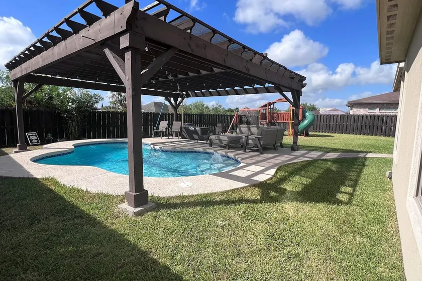 Pool, Patio & Yard: Chic South Texas Home - Image 1