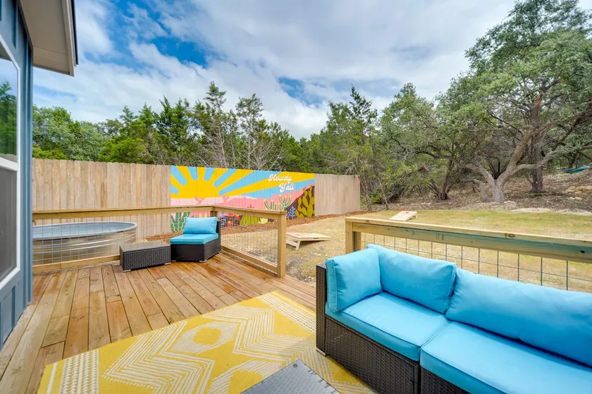 Canyon Lake Oasis: Backyard & Wraparound Deck! - Image 1