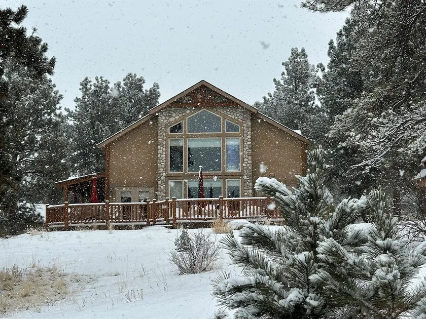 Catamount Eco-Cabin - Image 1