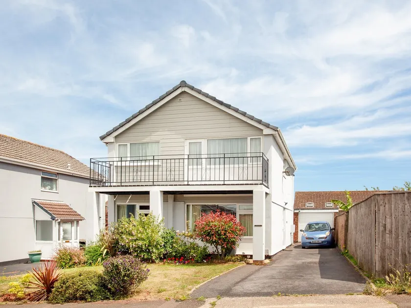Hookhills Holiday Home - Image 1