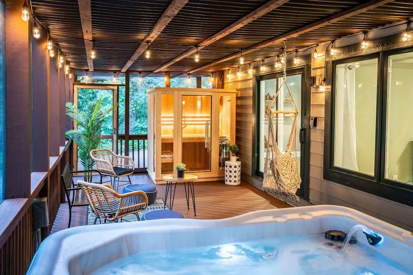Upscale and Family-Friendly in Wintergreen - Image 1