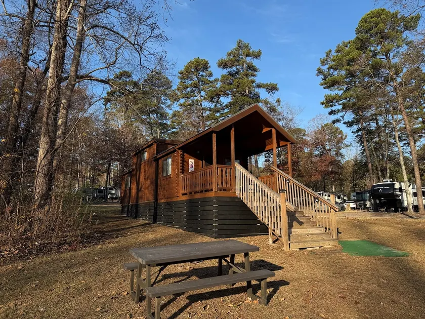 Asheboro 1BR Cabin Near NC Zoo | Loft & Water View - Image 1