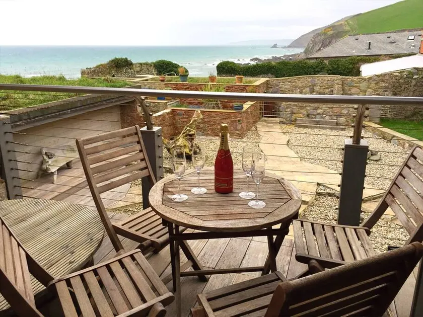The Fish Cellars - Luxury Holiday Cottage - Image 1