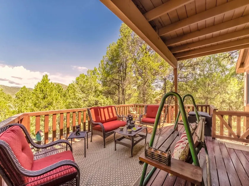 Mockingbird Cabin - Image 1