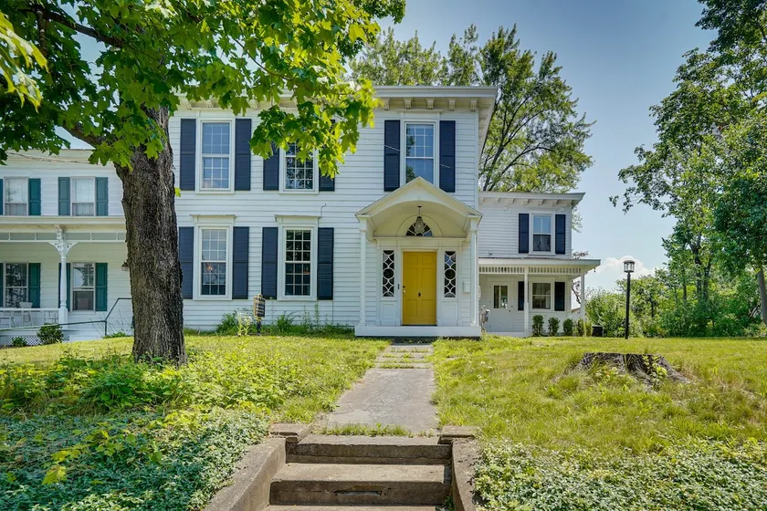 Coxsackie Home w/ River Views: Walk to The Wire! - Image 1