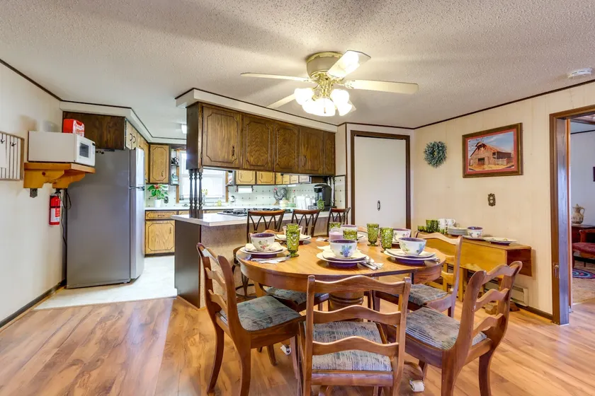 Quiet Countryside Weaubleau Home w/ Patio & Grill! - Image 1