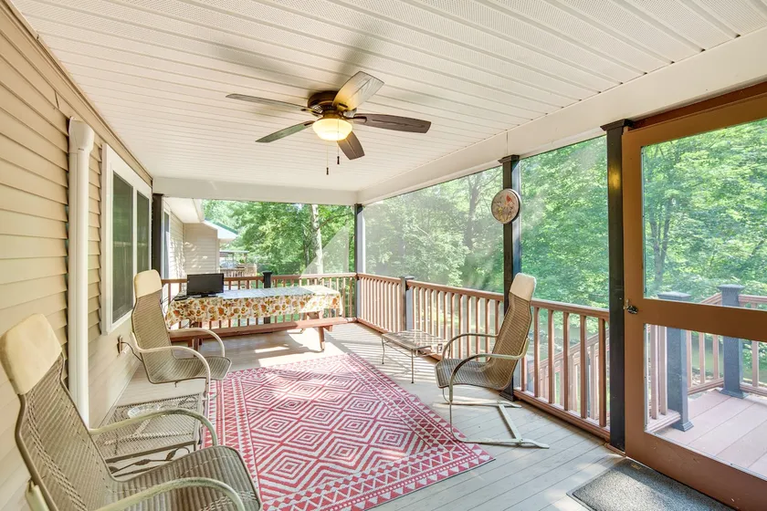 Quaint Elysburg Cottage: Walk to Knoebels Resort! - Image 1