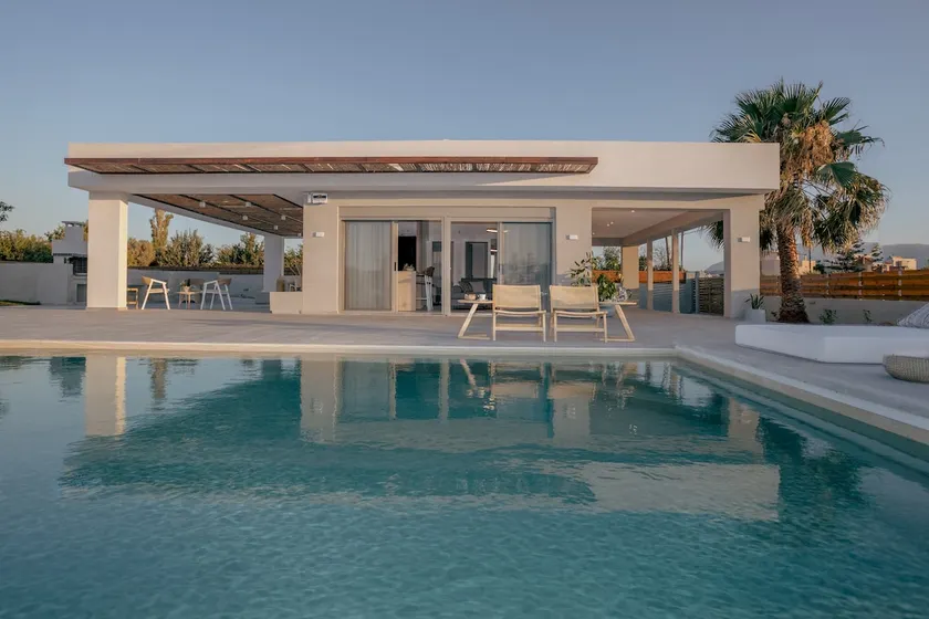 Athena Luxury Villa by Estia - Image 1