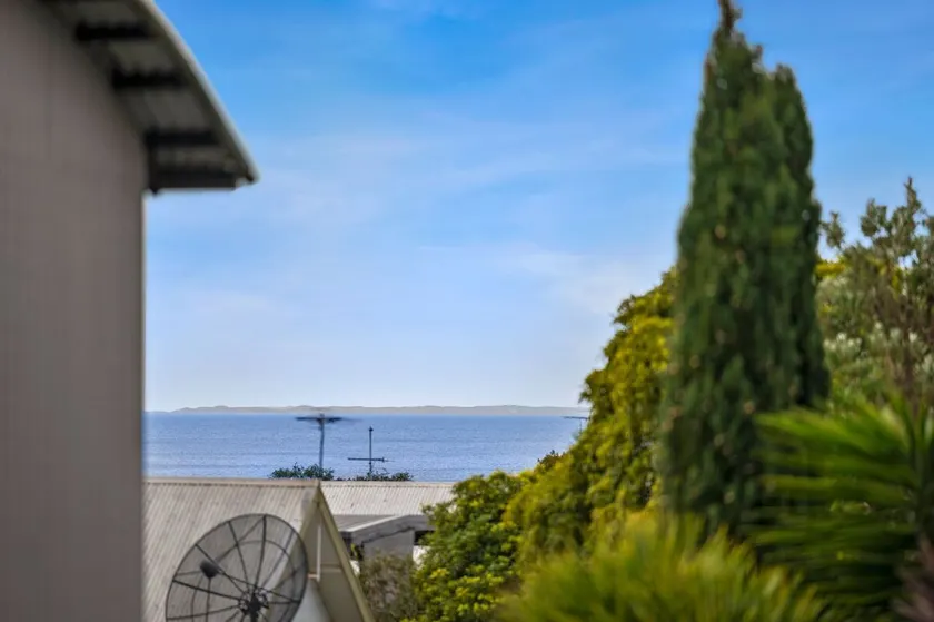 Cowrie Central Townhouse - Image 1