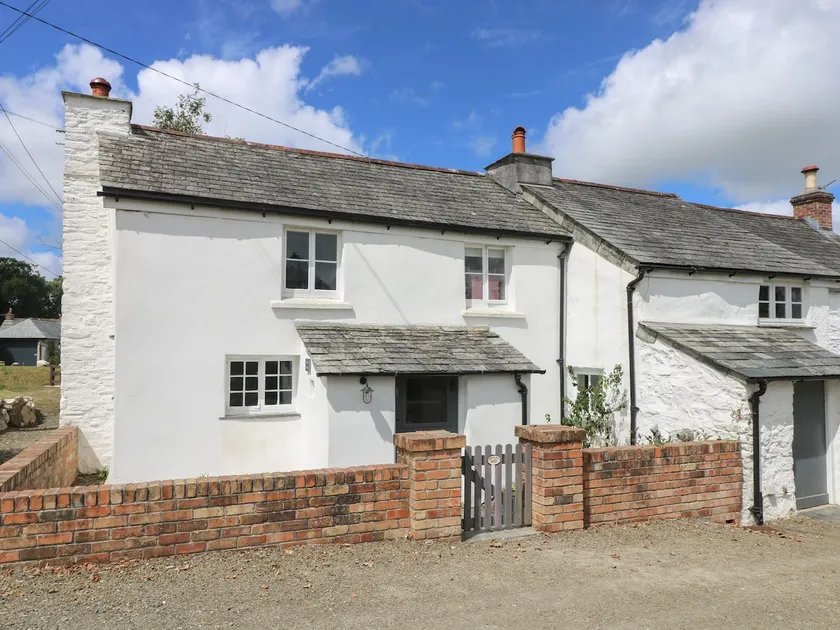 Trelash Cottage - Image 1