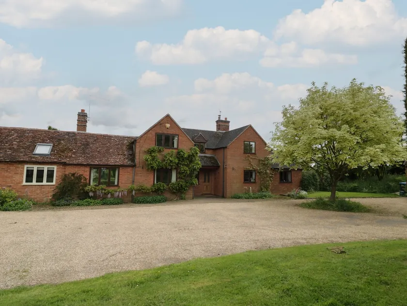 Highcroft - Image 1