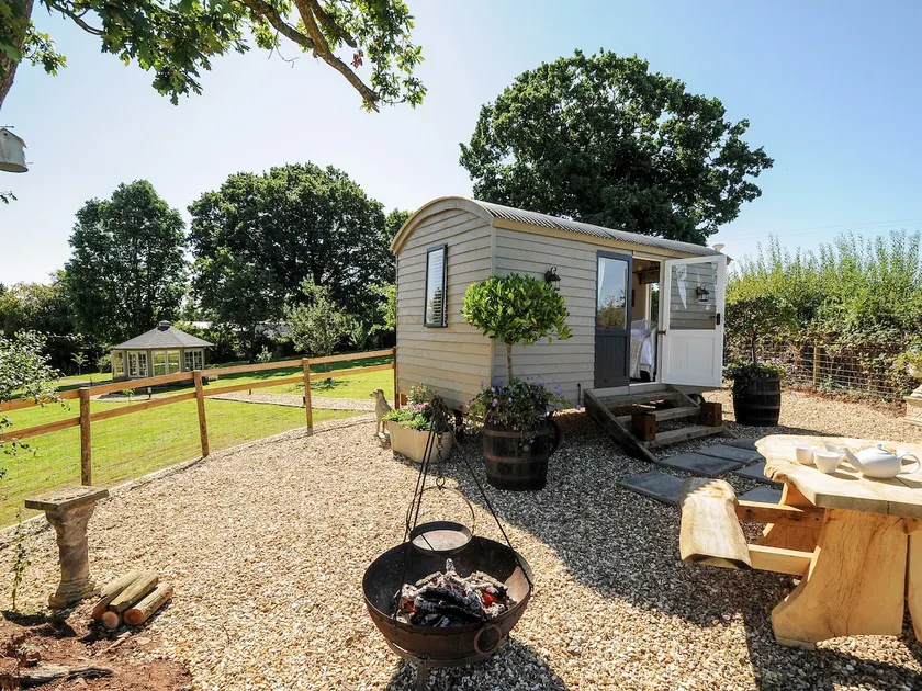 Orchard Retreat - Image 1