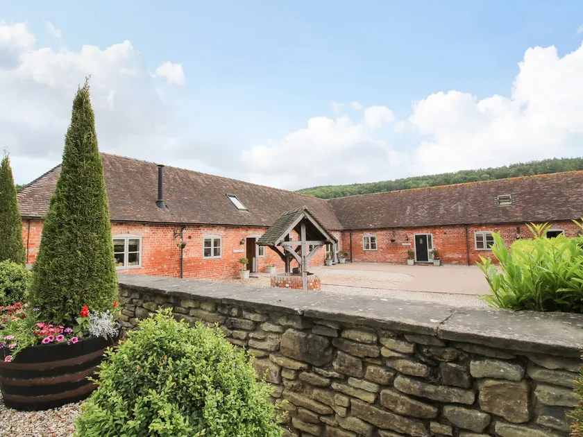 The Olde Cowshed - Image 1