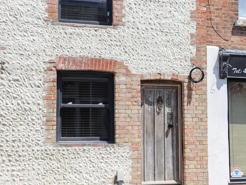 Star Cottage - Image 1
