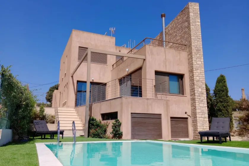 Endless Horizon Villa with Infinity pool - Image 1