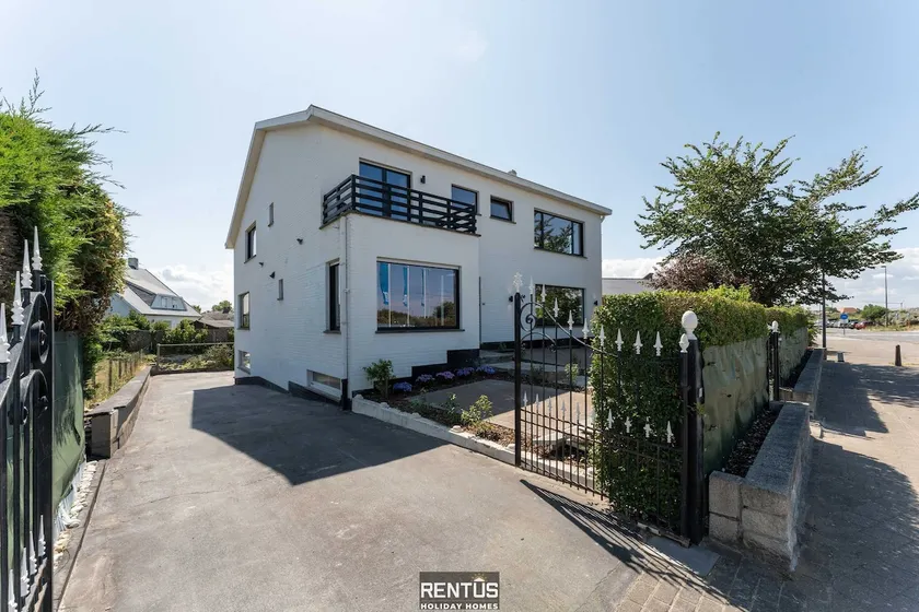 Villa Sealise - spacious house by the dunes in Westende - Image 1