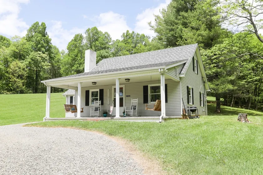Star Brook Gardens - Buffalo Mountain Getaway - Image 1