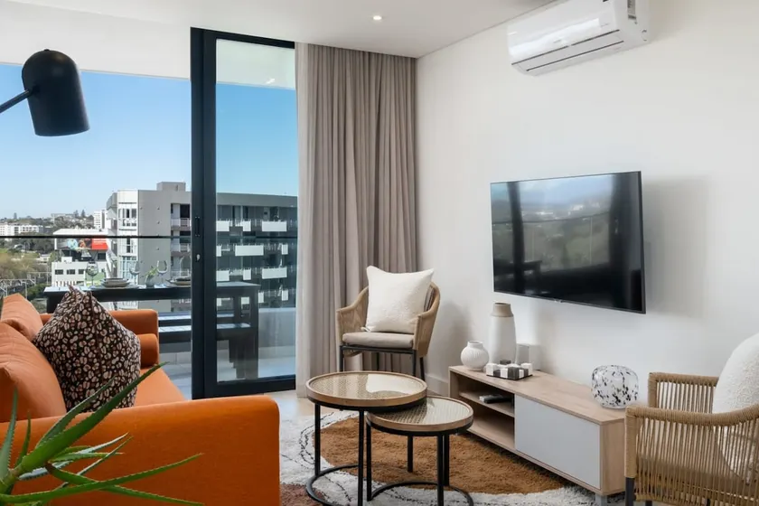 Newlands Peak - Spacious one-bed apartment - Image 1