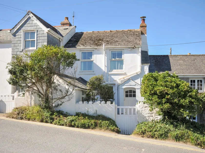 Coppingers Cottage - Image 1