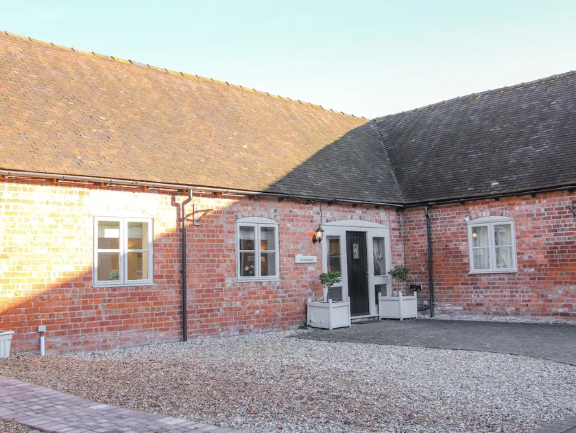 The Turnip House - Image 1