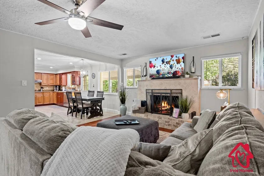 San Gabriel Stunner - An Irvie Home - Image 1